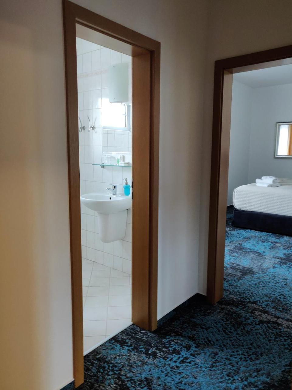 Oya Hotel Praga